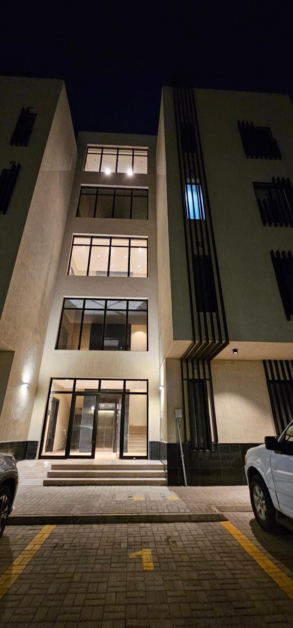 الشقق الفاخرة Modern Apartments Of 3 Bedrooms 5 Minutes To Haram Medine Dış mekan fotoğraf