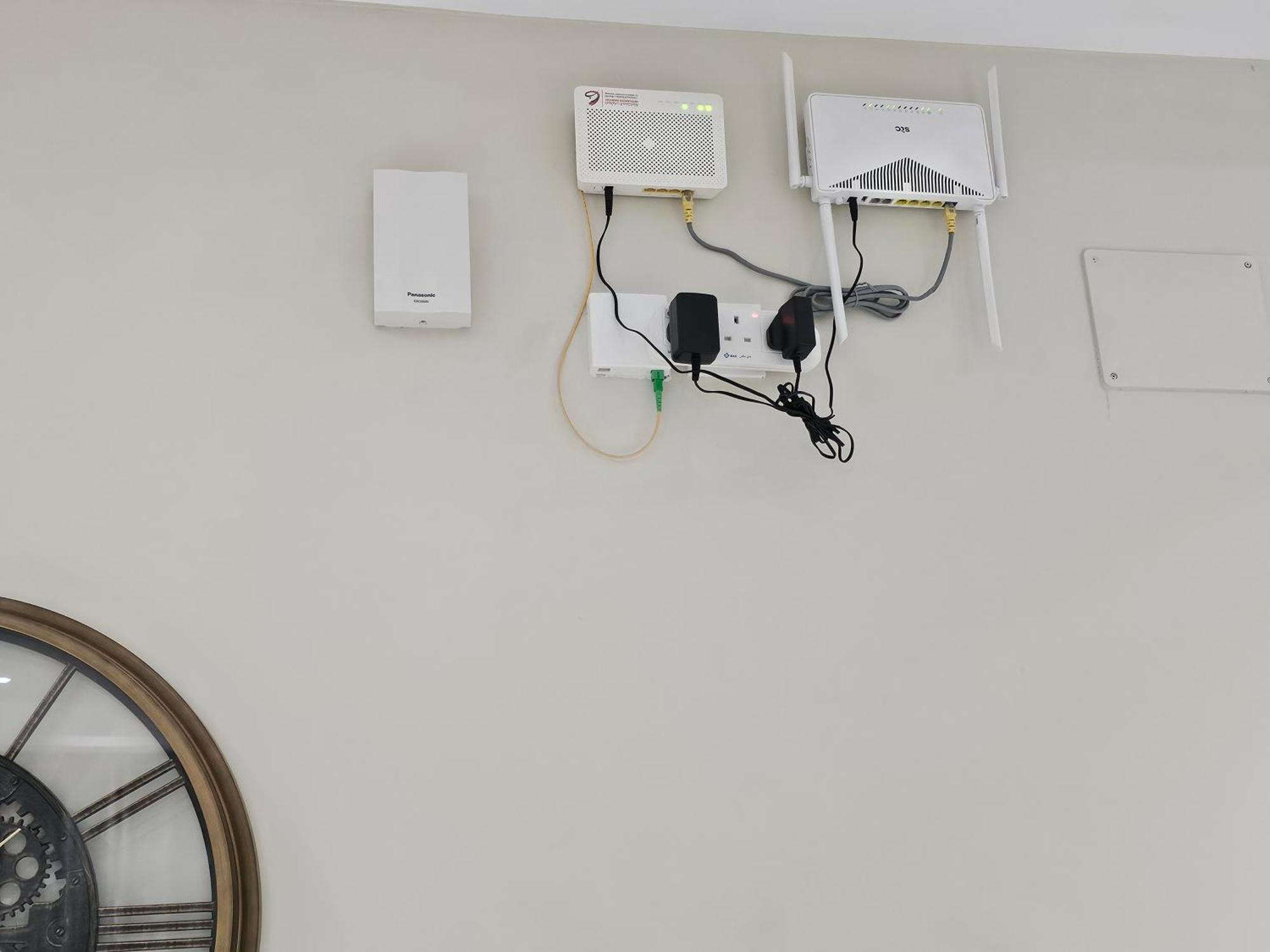الشقق الفاخرة Modern Apartments Of 3 Bedrooms 5 Minutes To Haram Medine Dış mekan fotoğraf