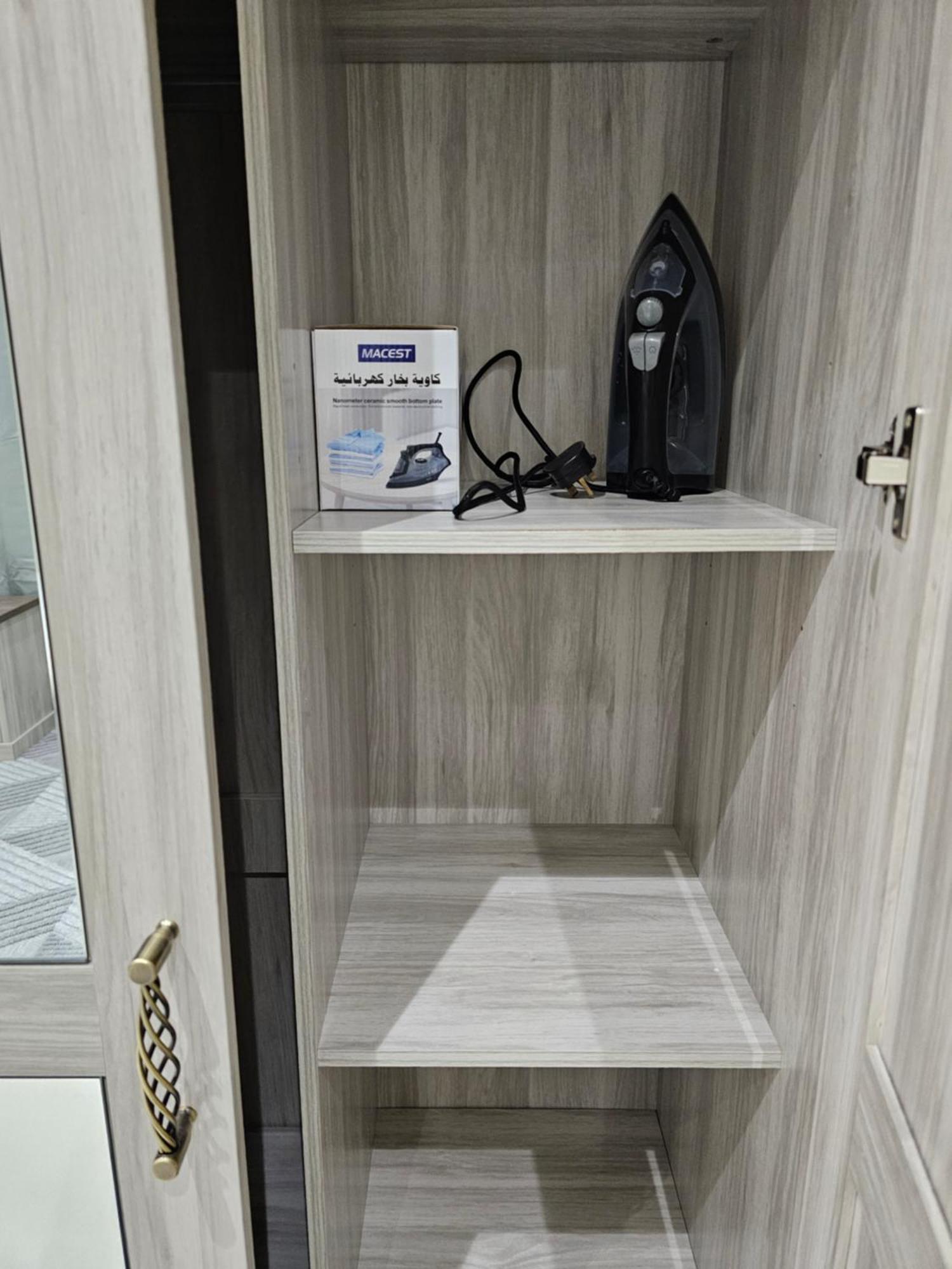 الشقق الفاخرة Modern Apartments Of 3 Bedrooms 5 Minutes To Haram Medine Dış mekan fotoğraf